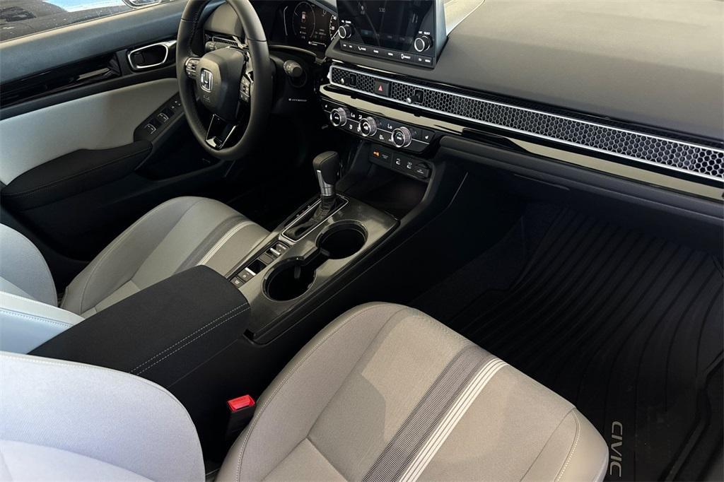 new 2026 Honda Civic Hybrid car, priced at $32,100