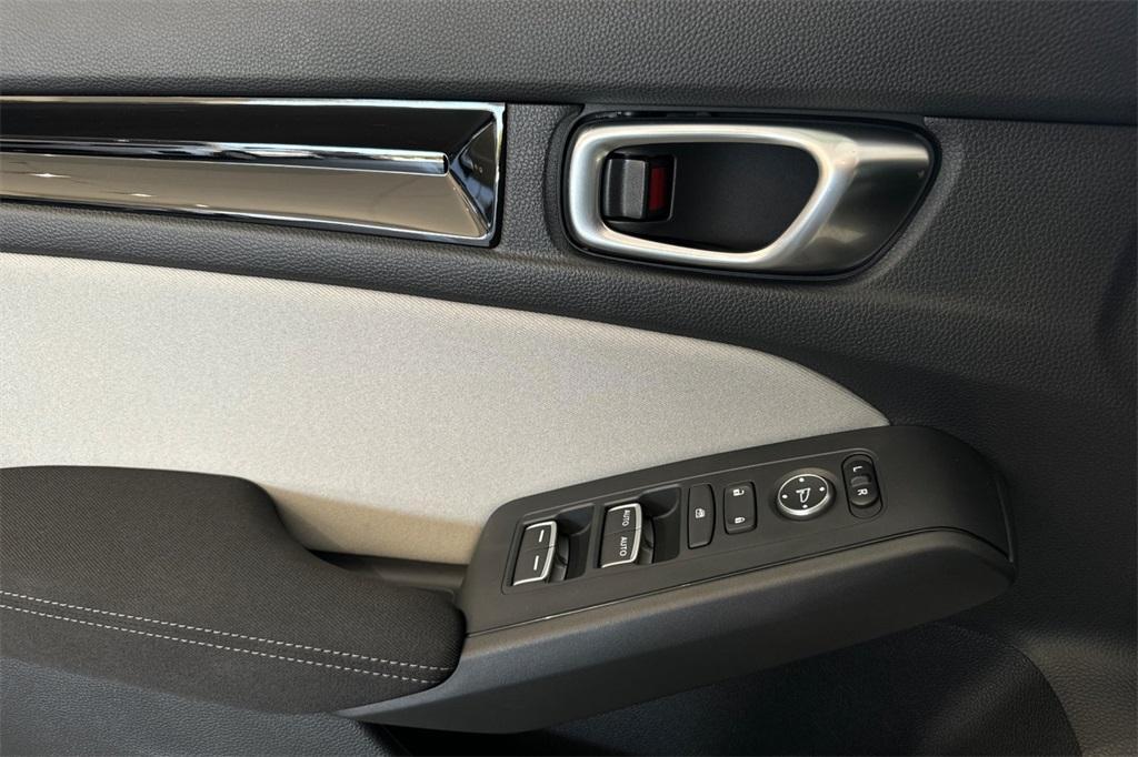 new 2026 Honda Civic Hybrid car, priced at $32,100