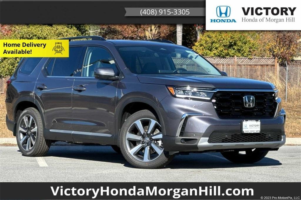 new 2025 Honda Pilot car, priced at $48,895