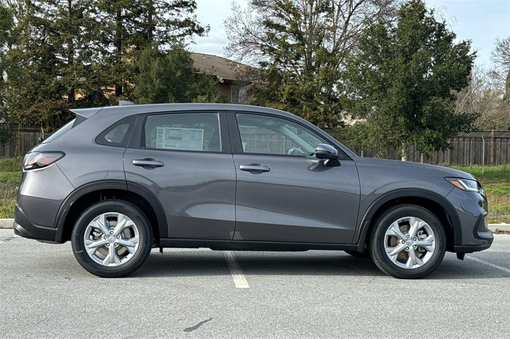 new 2025 Honda HR-V car, priced at $28,295