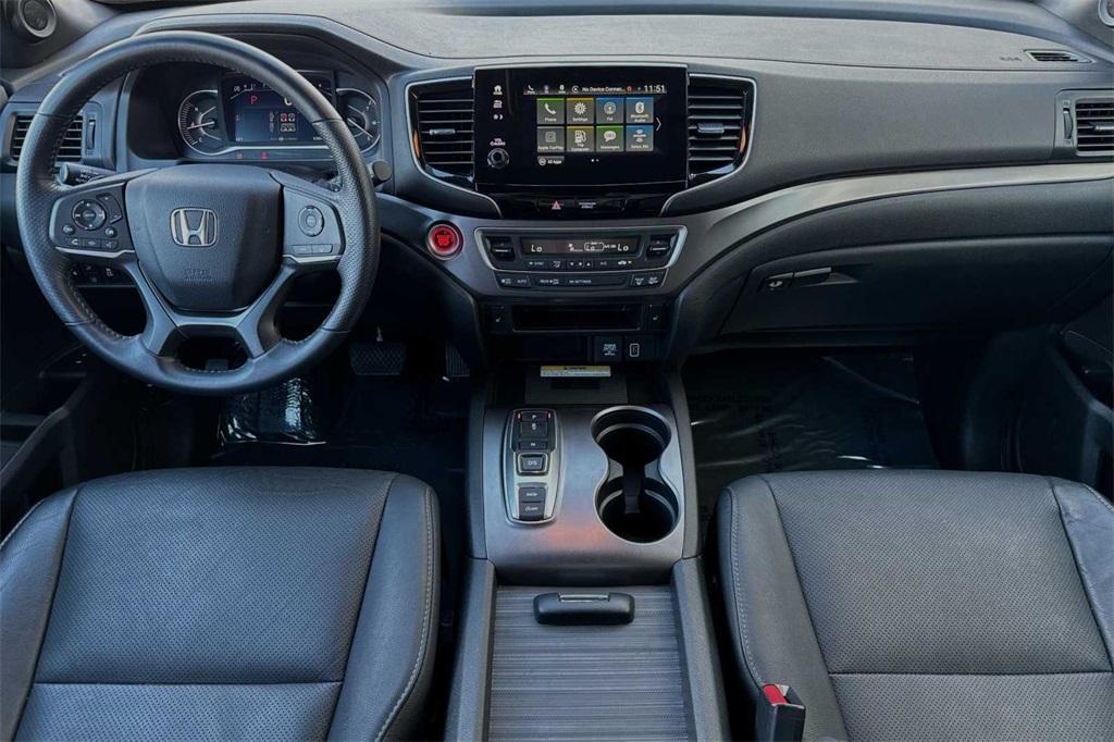 used 2022 Honda Passport car, priced at $29,619