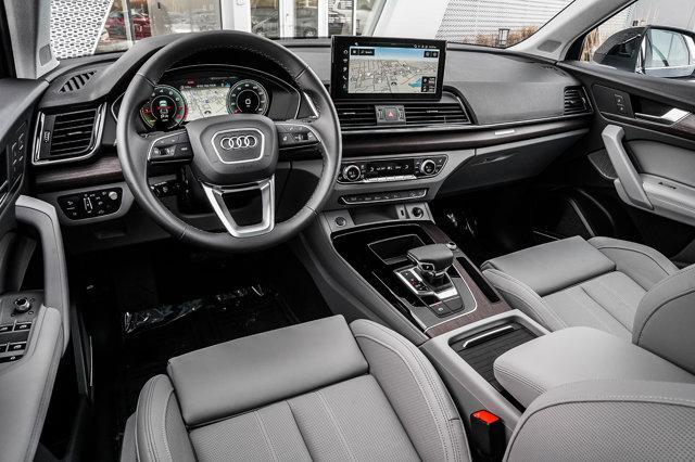 new 2024 Audi Q5 car, priced at $55,371