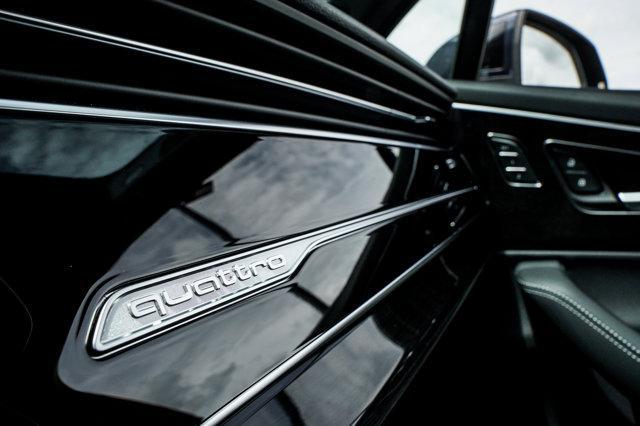 new 2025 Audi Q7 car, priced at $81,643