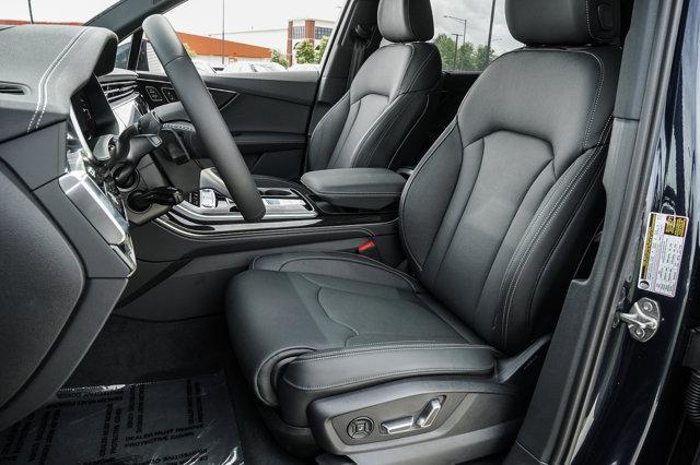 new 2025 Audi Q7 car, priced at $81,643