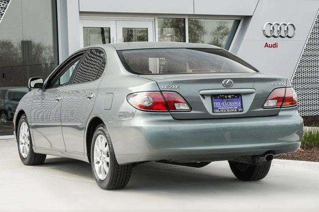 used 2002 Lexus ES 300 car, priced at $4,650
