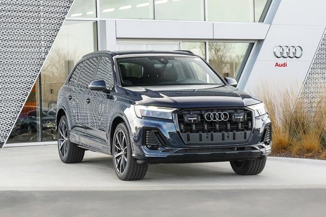 new 2025 Audi Q7 car, priced at $69,400