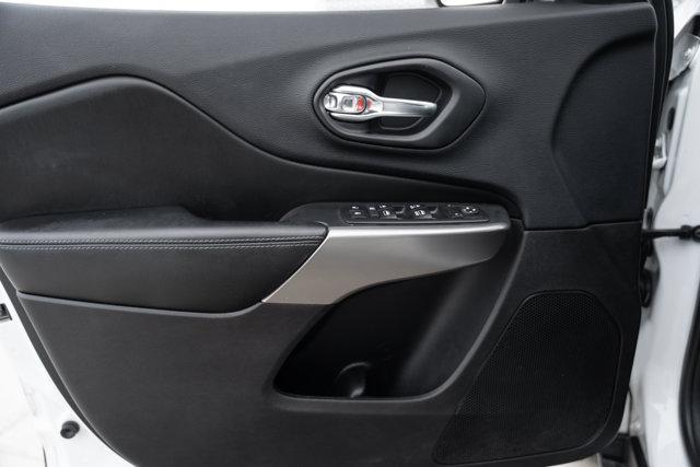 used 2019 Jeep Cherokee car, priced at $13,920