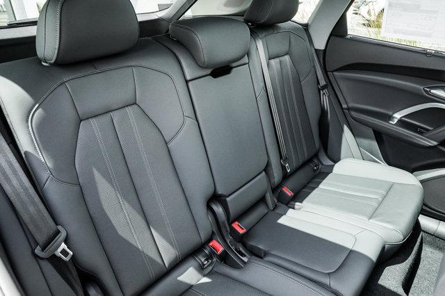 new 2025 Audi Q5 car