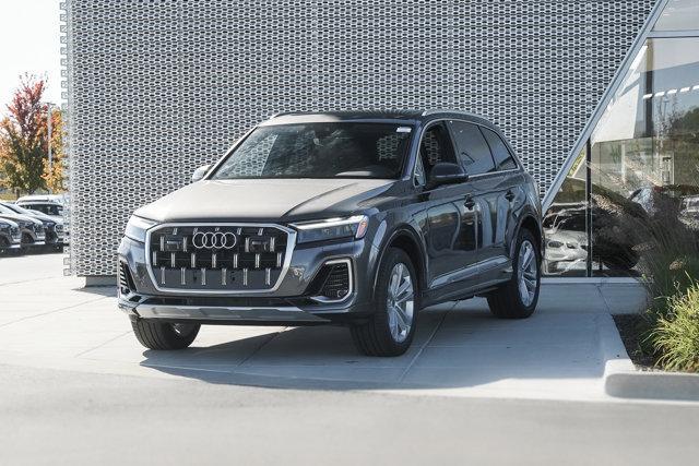 new 2025 Audi Q7 car, priced at $75,650