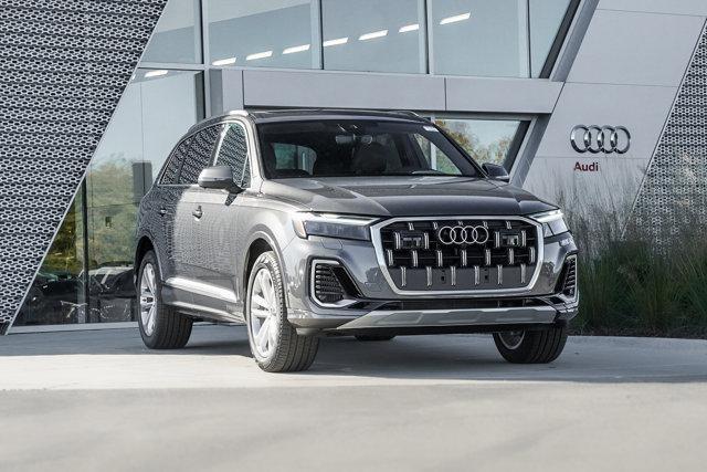 new 2025 Audi Q7 car, priced at $75,650