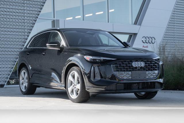 new 2025 Audi Q5 car, priced at $59,602