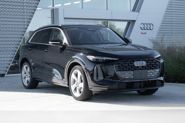 new 2025 Audi Q5 car, priced at $59,602