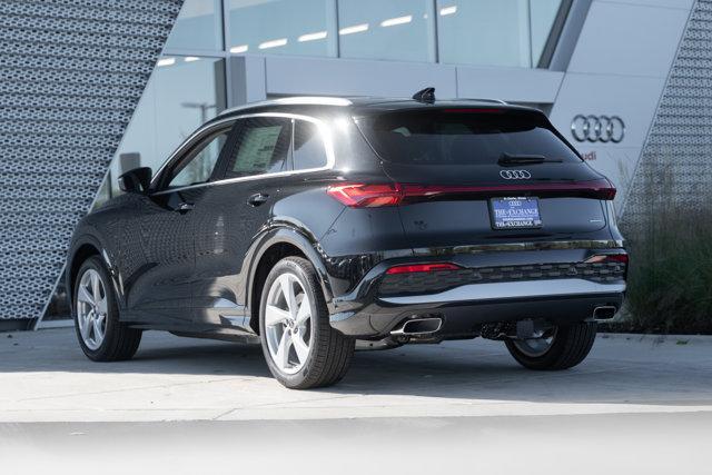 new 2025 Audi Q5 car, priced at $59,602