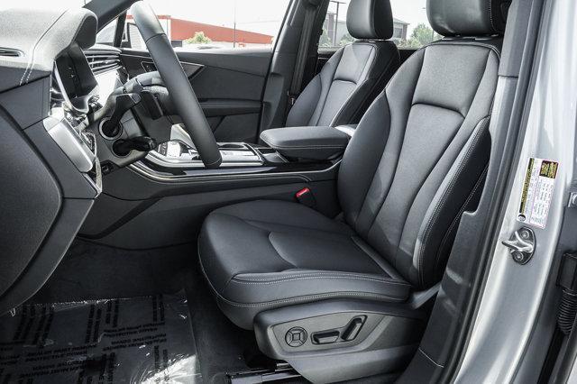 new 2025 Audi Q7 car, priced at $77,395