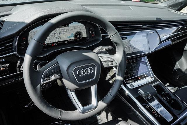 new 2025 Audi Q7 car, priced at $77,395