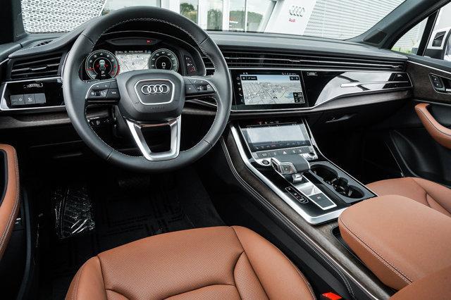 new 2025 Audi Q7 car, priced at $68,923