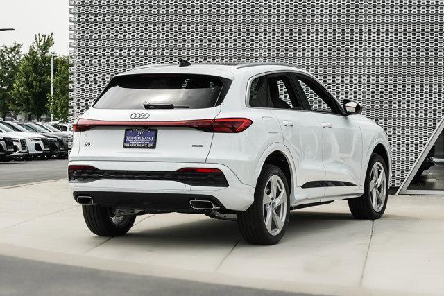new 2025 Audi Q5 car, priced at $60,975