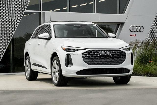 new 2025 Audi Q5 car, priced at $60,975