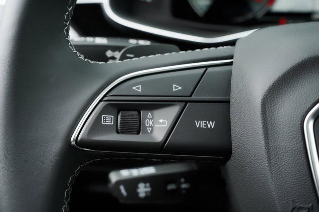 new 2025 Audi Q7 car, priced at $77,090