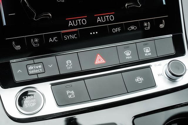 new 2025 Audi Q7 car, priced at $77,090