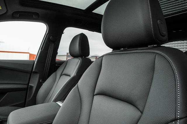 new 2025 Audi Q7 car, priced at $77,090