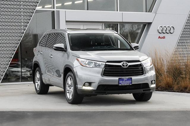 used 2015 Toyota Highlander car, priced at $19,880