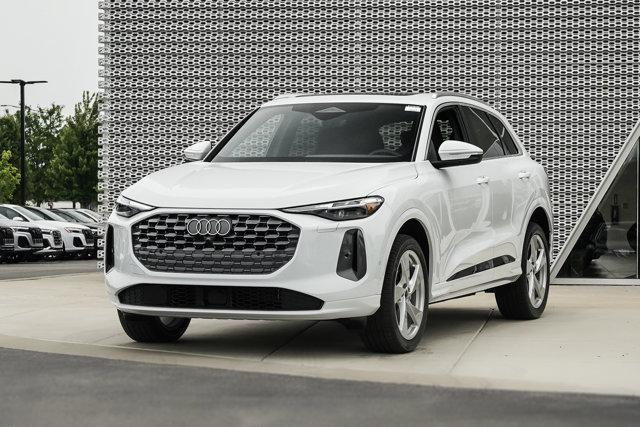 new 2025 Audi Q5 car, priced at $60,975