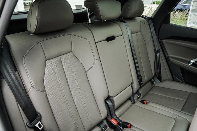 new 2025 Audi Q5 car, priced at $60,975