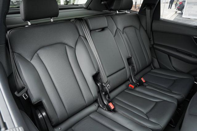 new 2025 Audi Q7 car, priced at $83,840