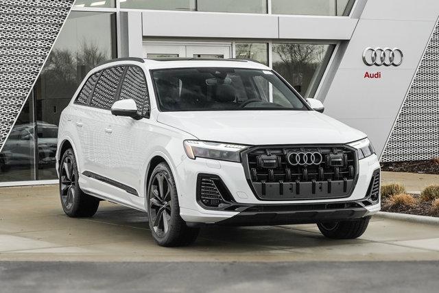 new 2025 Audi Q7 car, priced at $83,840