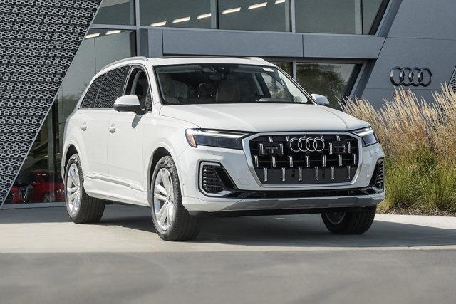 new 2025 Audi Q7 car, priced at $75,800