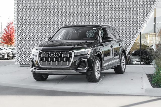 new 2025 Audi Q7 car, priced at $75,800