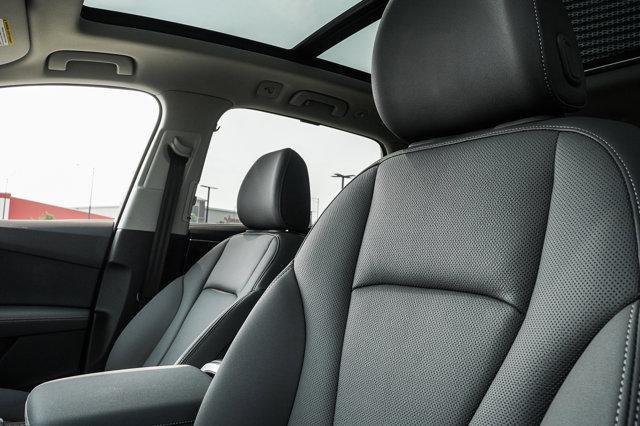new 2025 Audi Q7 car, priced at $77,080