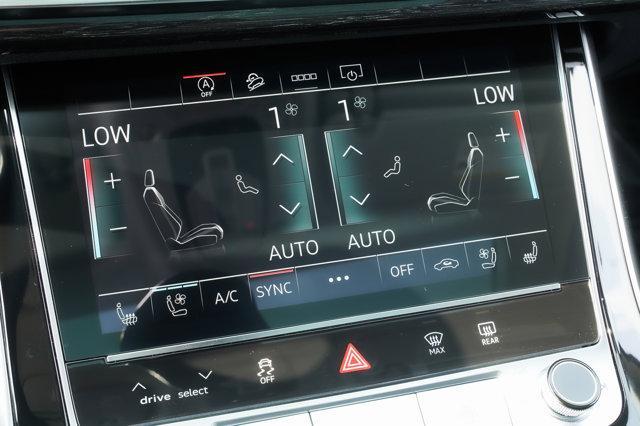 new 2025 Audi Q7 car, priced at $77,080