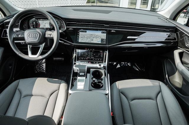 new 2025 Audi Q7 car, priced at $77,080