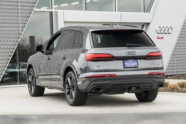new 2025 Audi Q7 car, priced at $77,970