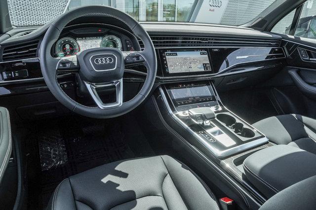 new 2025 Audi Q7 car, priced at $77,580