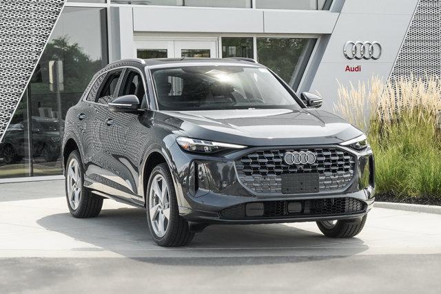 new 2025 Audi Q5 car, priced at $59,472