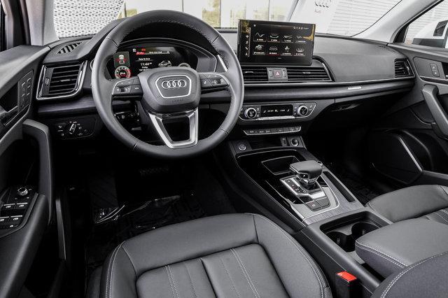 new 2025 Audi Q5 car, priced at $49,890