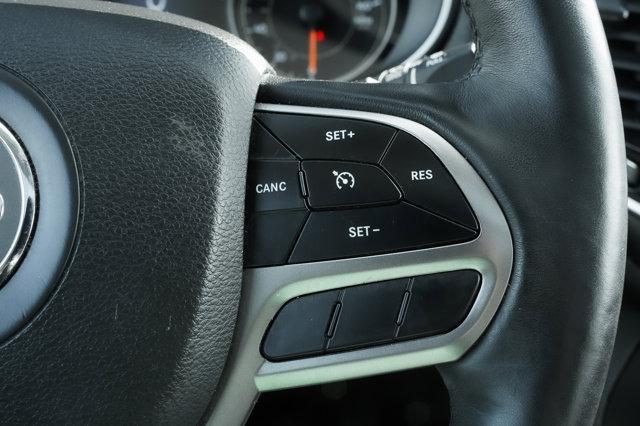 used 2019 Jeep Cherokee car, priced at $15,958