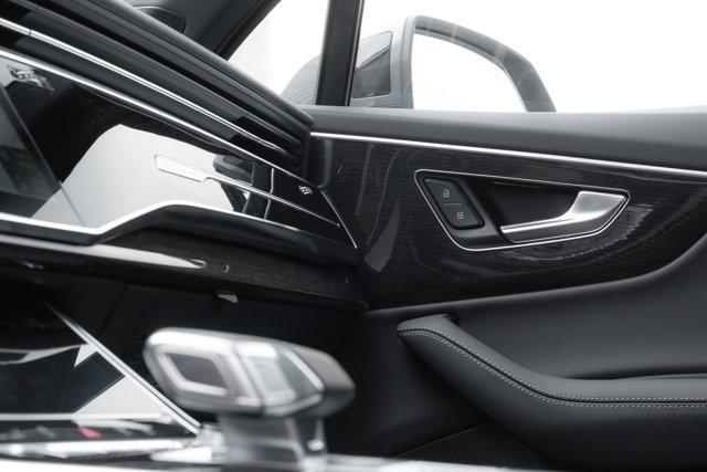 new 2026 Audi Q7 car, priced at $78,255