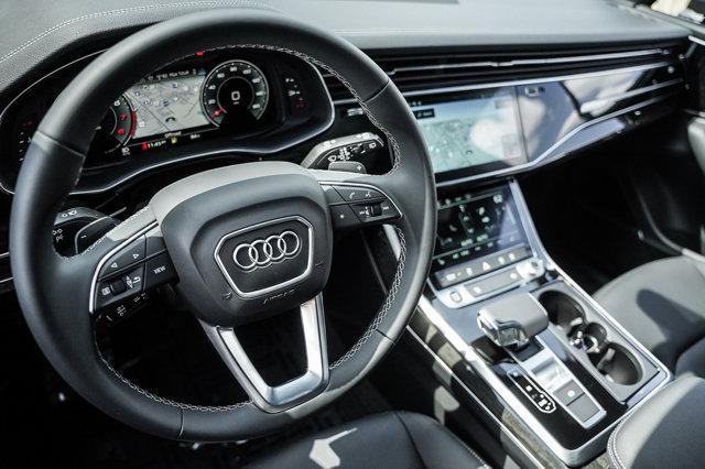new 2025 Audi Q7 car, priced at $64,022