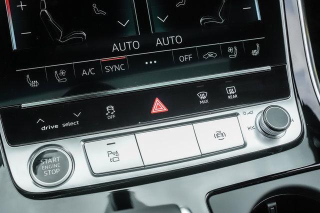 new 2025 Audi Q7 car, priced at $77,450