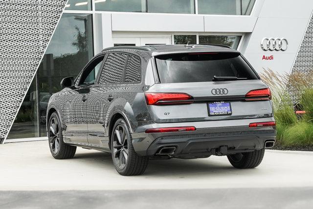 new 2025 Audi Q7 car, priced at $77,450