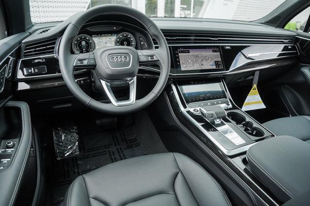 new 2025 Audi Q7 car, priced at $77,450