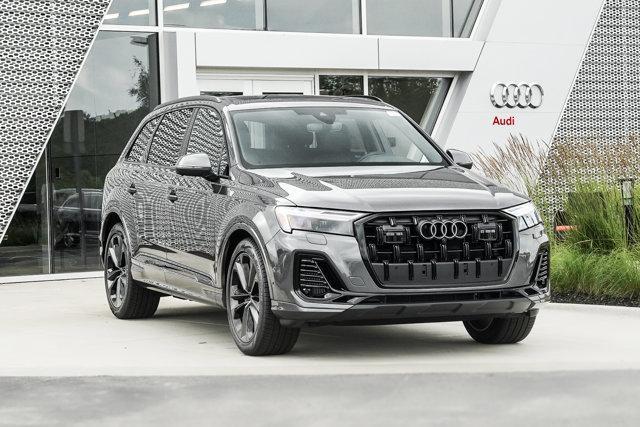 new 2025 Audi Q7 car, priced at $77,450