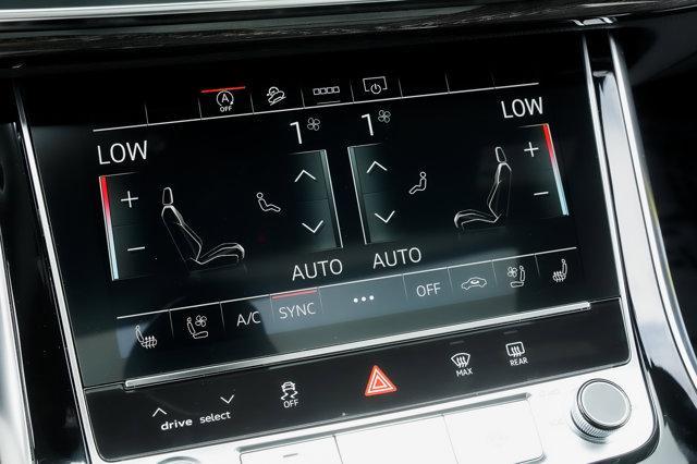 new 2025 Audi Q7 car, priced at $77,450