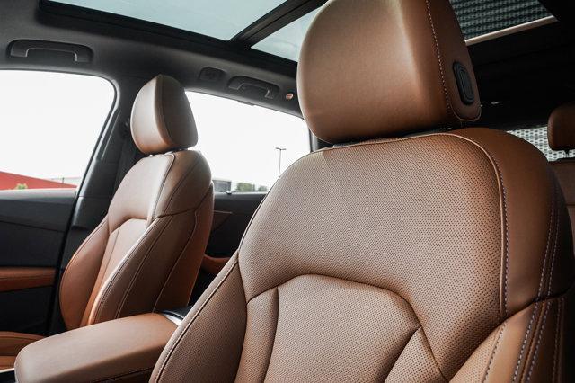 new 2025 Audi Q7 car, priced at $85,045