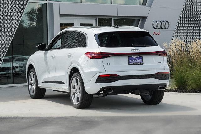 new 2025 Audi Q5 car, priced at $59,472