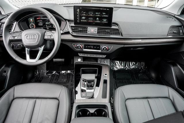 new 2025 Audi Q5 car, priced at $50,485